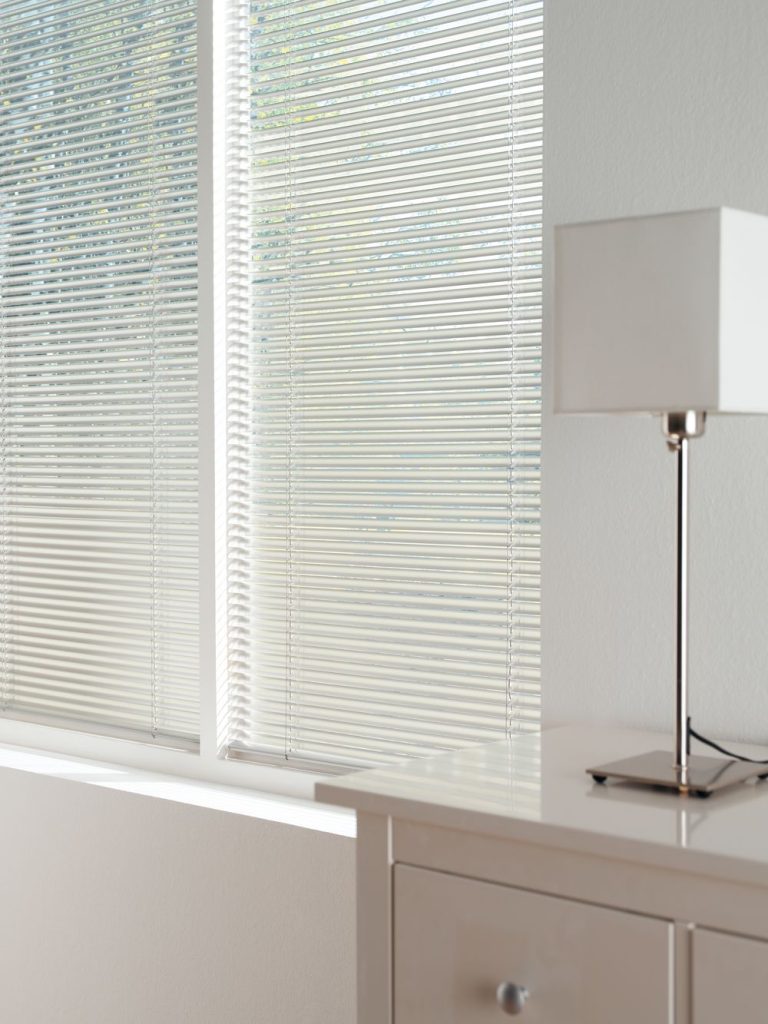 Aluminum Venetian Blind 35mm Tilter-Controlled